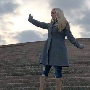 Meet your Posher, Maria